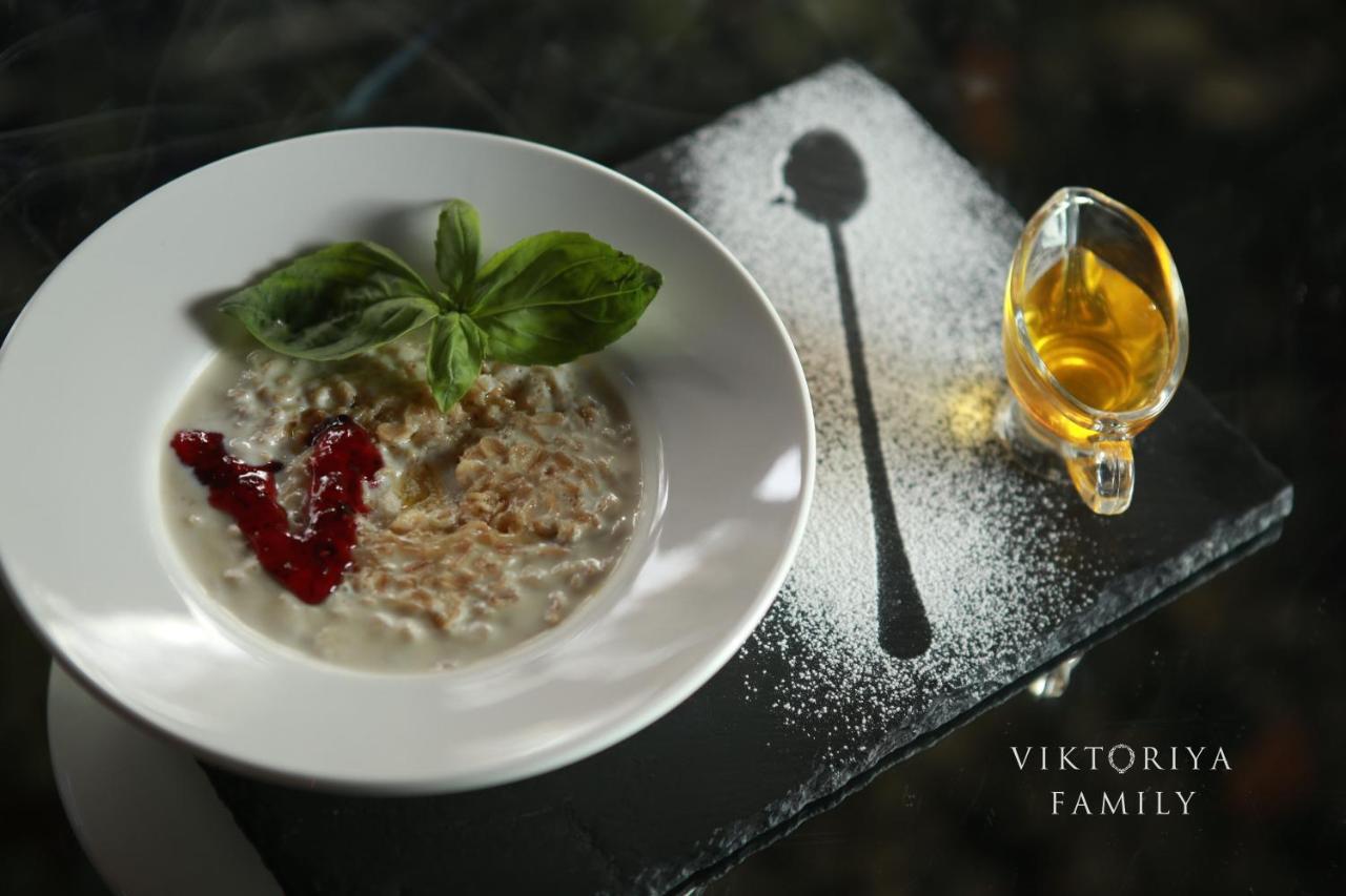 Viktoriya Family Hotel Restaurant Complex Kiev Exteriör bild